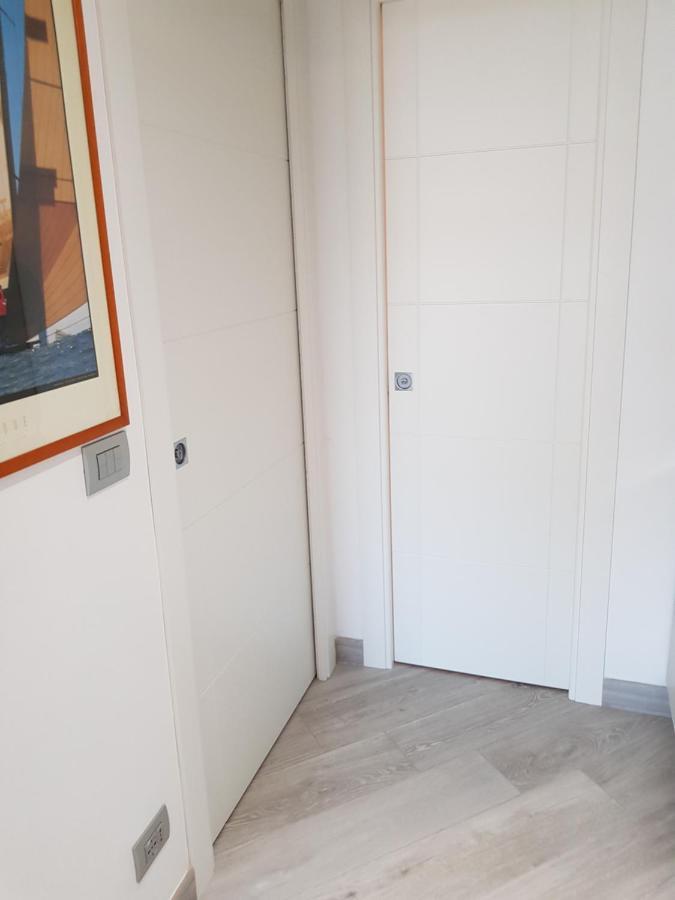 Trilocale Moderno In Centro Citta Turin